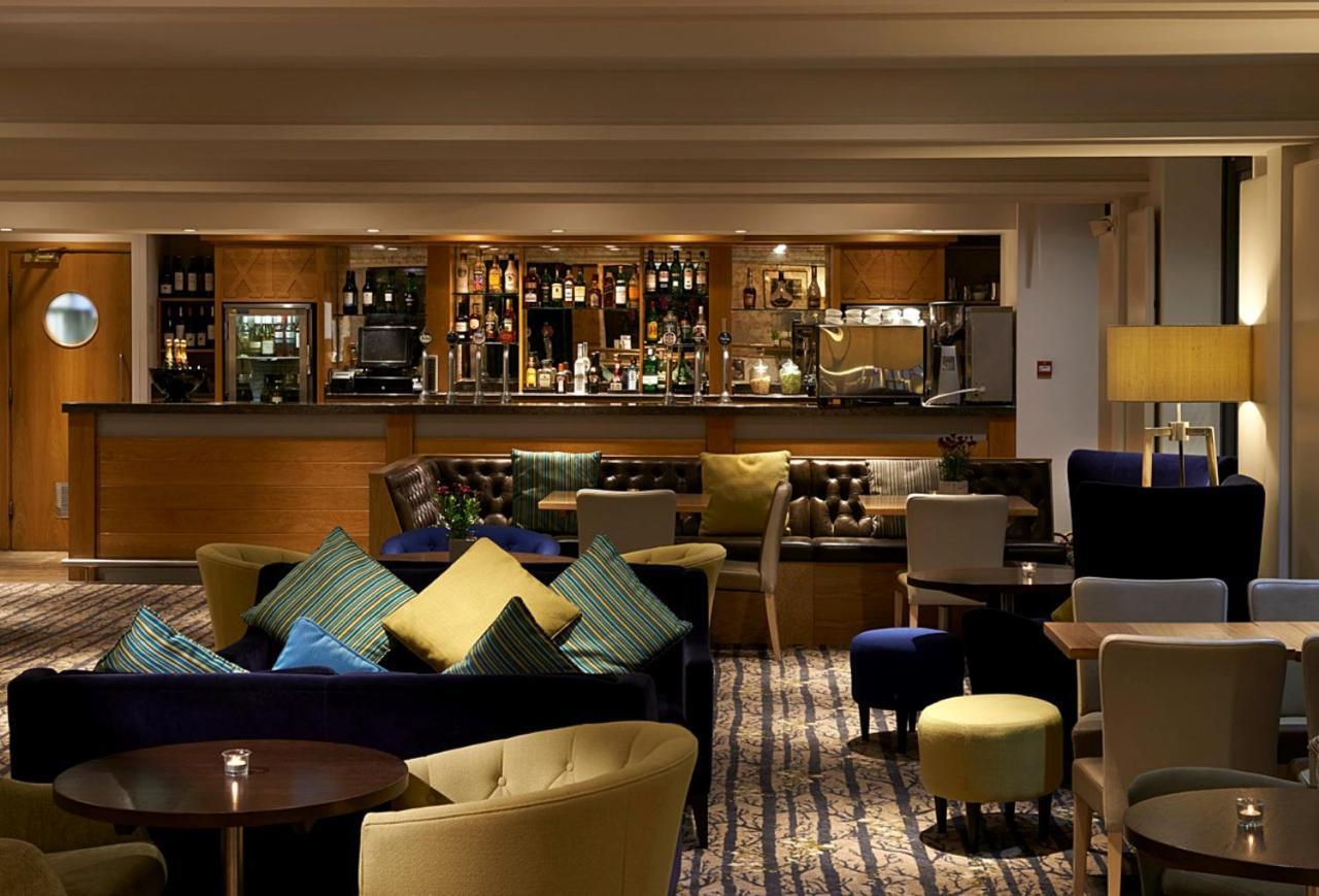 Foxhills Club & Resort Ottershaw Exterior foto